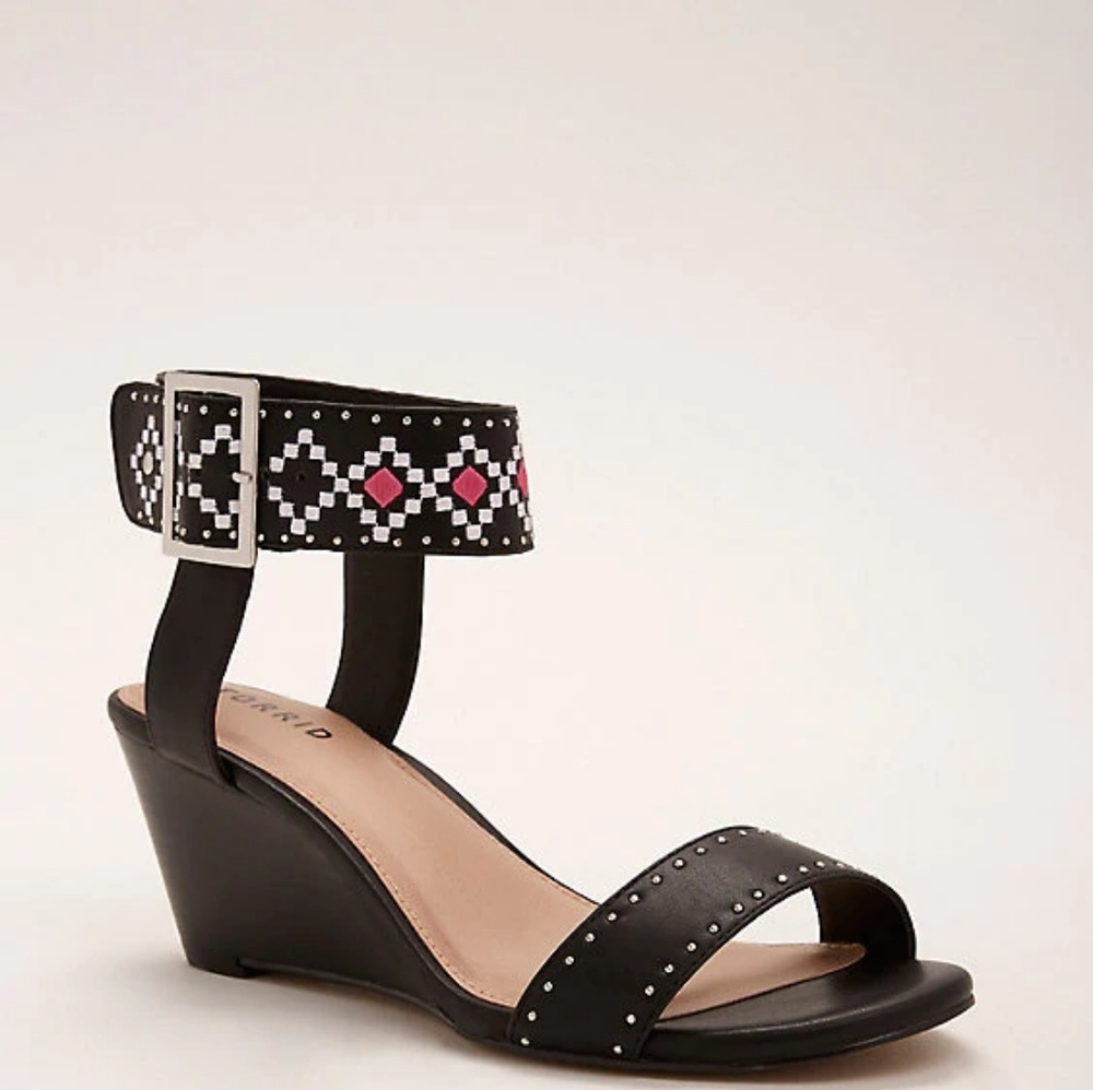 Torrid Printed Ankle Wedges New